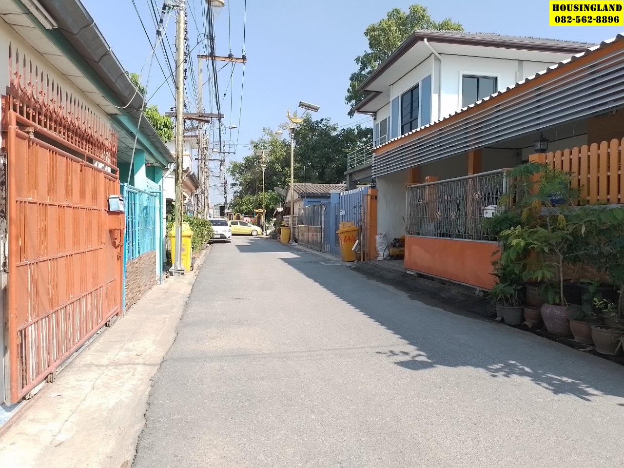 บ้านเดี่ยวชั้นเดียว หมู่บ้านนครทอง ซอยนครทอง ถนนบางนา-ตราด ตำบล ราชาเทวะ อำเภอบางพลี จังหวัดสมุทรปราการ